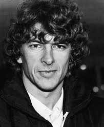 Arsène Wenger jeune et insouciant