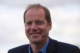Avec un nom pareil Christian Prudhomme ne peut qu'incarner la justice. Il a tous nos encouragements.