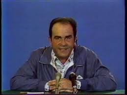 Pendant les JO de Moscou (1980) Georges Marchais évoque le bilan "globalement positif" du communisme. Pour ce qui est des médailles olympiques cela ne fait pas de doute. (Pour les plus jeunes : Georges Marchais était secrétaire général du PCF). (Et le PCF était le Parti Communiste Français).