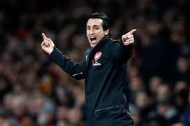 Unai Emery est différent d'Arsnène Wenger : il gesticule plus. Nous saurons nous y habituer.