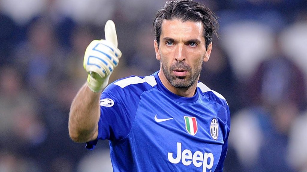 L'immense gardien de la Juve, Luigi Buffon, nous adresse ses félicitations pour nos prévisions impeccables. Nous sommes émus.