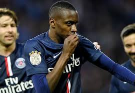 Matuidi,lui, est un grand joueur, toutes les femmes désespérées se jettent sur lui, dit-on