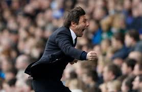 Antonio Conte au coup de sifflet final. Ou après le cinqiuème but des Blues. Mais quelle importance finalement ?